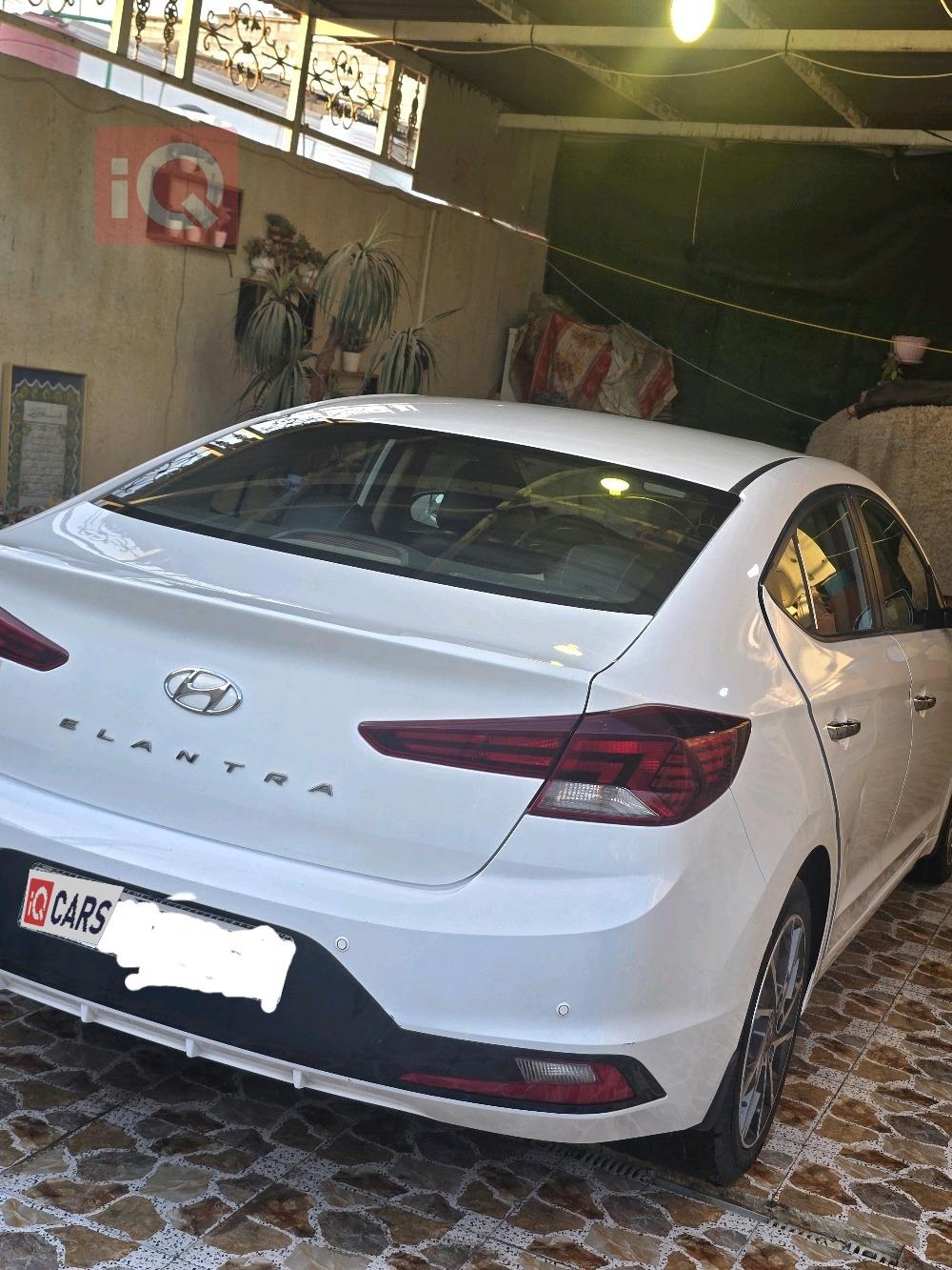 هيونداي النترا